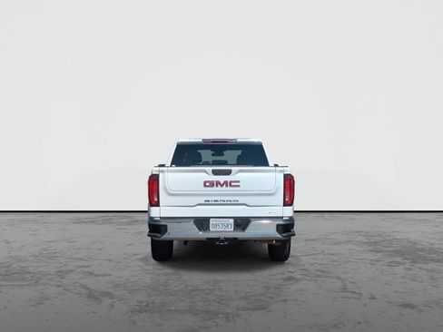 Used 2024 GMC Sierra 1500 SLT RWD image 7