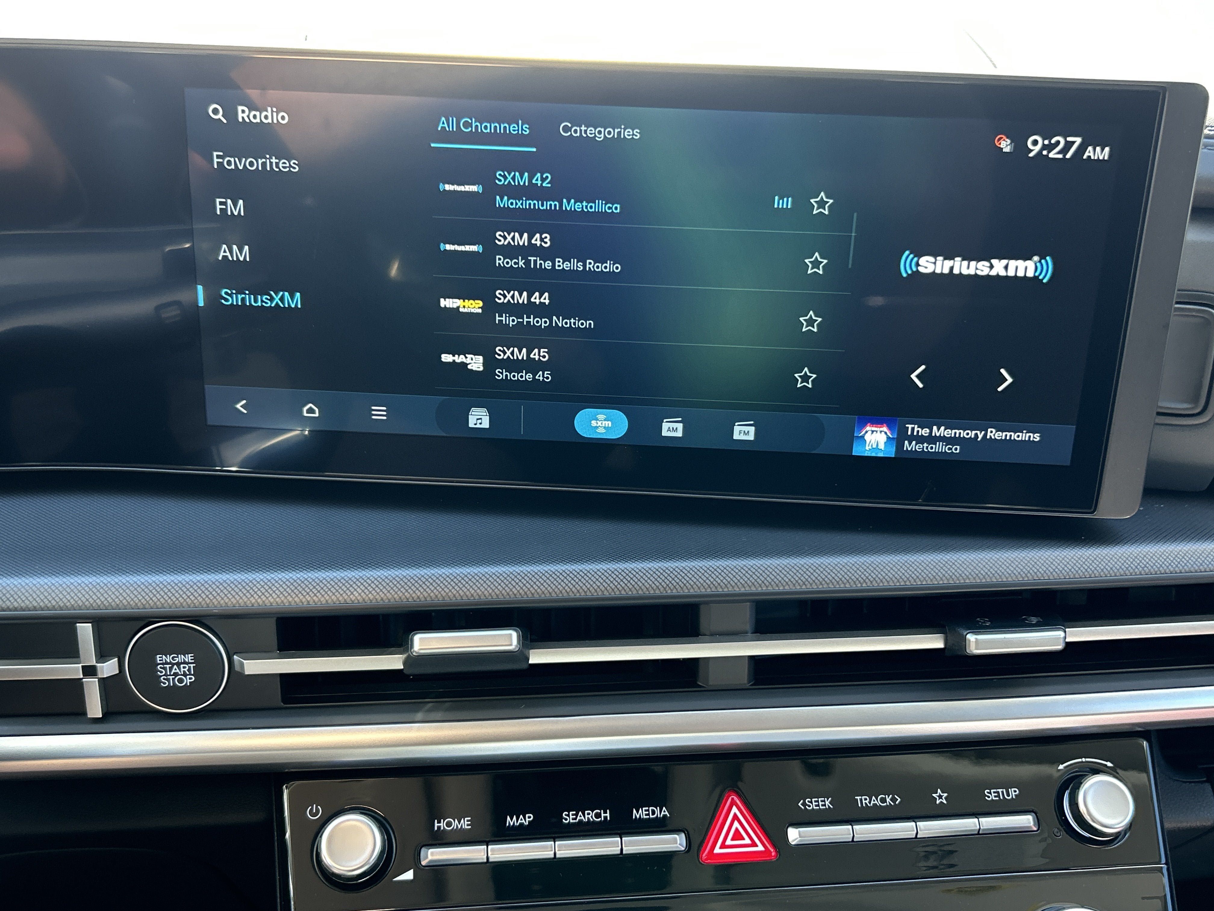 New 2027 Hyundai Santa Fe SE AWD/4WD image 23
