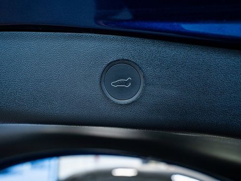 Used 2023 Tesla Model 3 Standard Range image 50