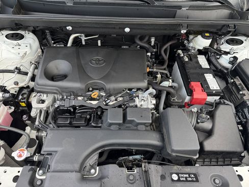 Used 2024 Toyota RAV4 XLE image 20
