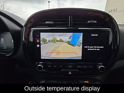 Used 2023 Kia Soul S image 23