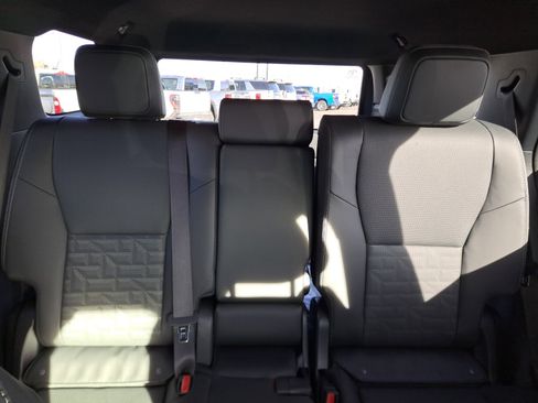 New 2025 Toyota 4Runner TRD Off-Road Premium image 34