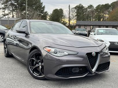 Used 2017 Alfa Romeo Giulia Ti w/ TI 19" Sport Package