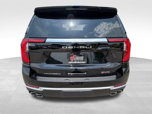 New 2026 GMC Yukon Denali w/ Denali Reserve Package AWD/4WD image 6