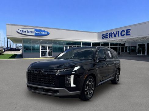 Certified 2023 Hyundai Palisade Limited FWD image 3