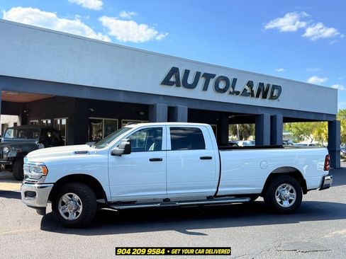 Used 2023 RAM 2500 Tradesman w/ Towing Technology Group RWD image 5