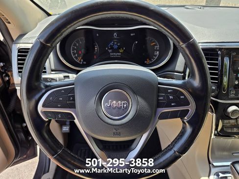 Used 2020 Jeep Grand Cherokee Limited w/ Luxury Group II RWD image 28