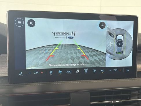 Used 2026 Lincoln Corsair Premiere FWD image 3