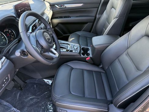 Used 2025 MAZDA CX-5 AWD 2.5 S w/ Premium Plus Pkg image 17