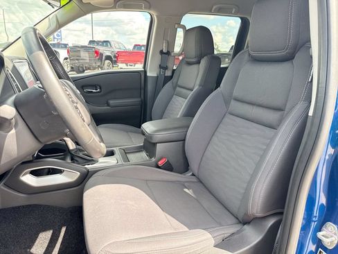 Used 2024 Nissan Frontier SV w/ SV Convenience Package AWD/4WD image 21