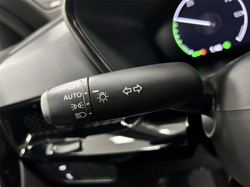 Used 2023 Honda CR-V Sport Touring image 13