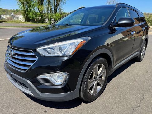 Used 2013 Hyundai Santa Fe GLS w/ Popular Equipment Pkg AWD/4WD image 2