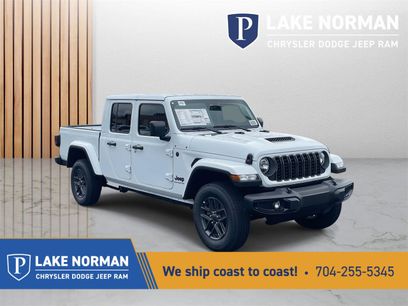 New 2025 Jeep Gladiator Sport