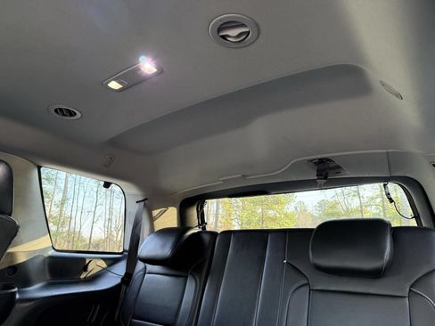 Used 2015 Chevrolet Tahoe LT AWD/4WD image 30
