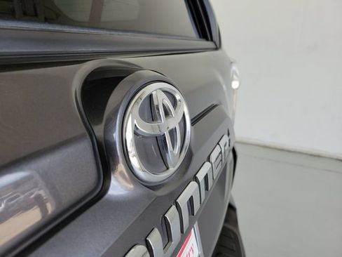 Used 2021 Toyota 4Runner SR5 Premium RWD image 8