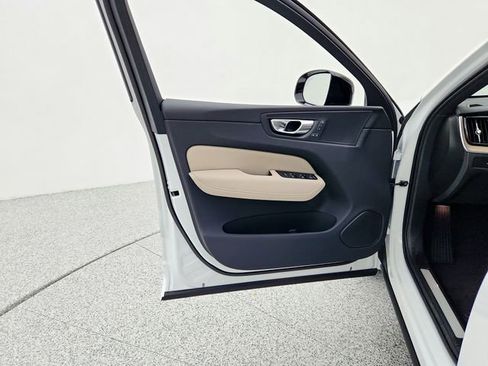 New 2026 Volvo XC60 B5 Plus w/ Protection Package Premier image 23