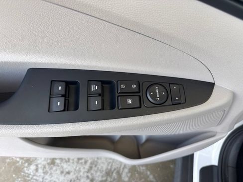 Used 2019 Hyundai Tucson SE AWD/4WD image 12