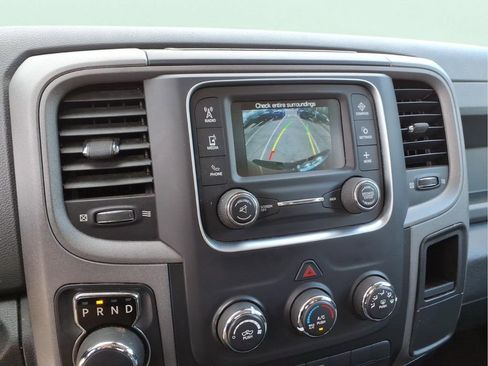 Used 2017 RAM 1500 Express image 25