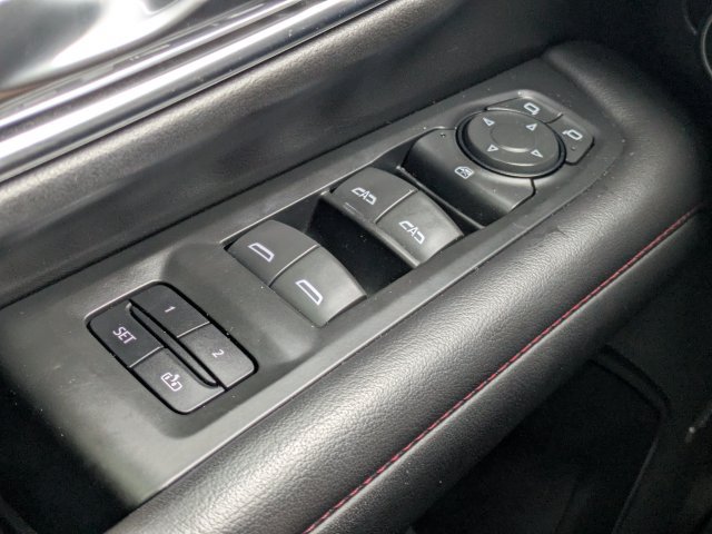 Used 2021 Chevrolet Tahoe RST AWD/4WD image 25