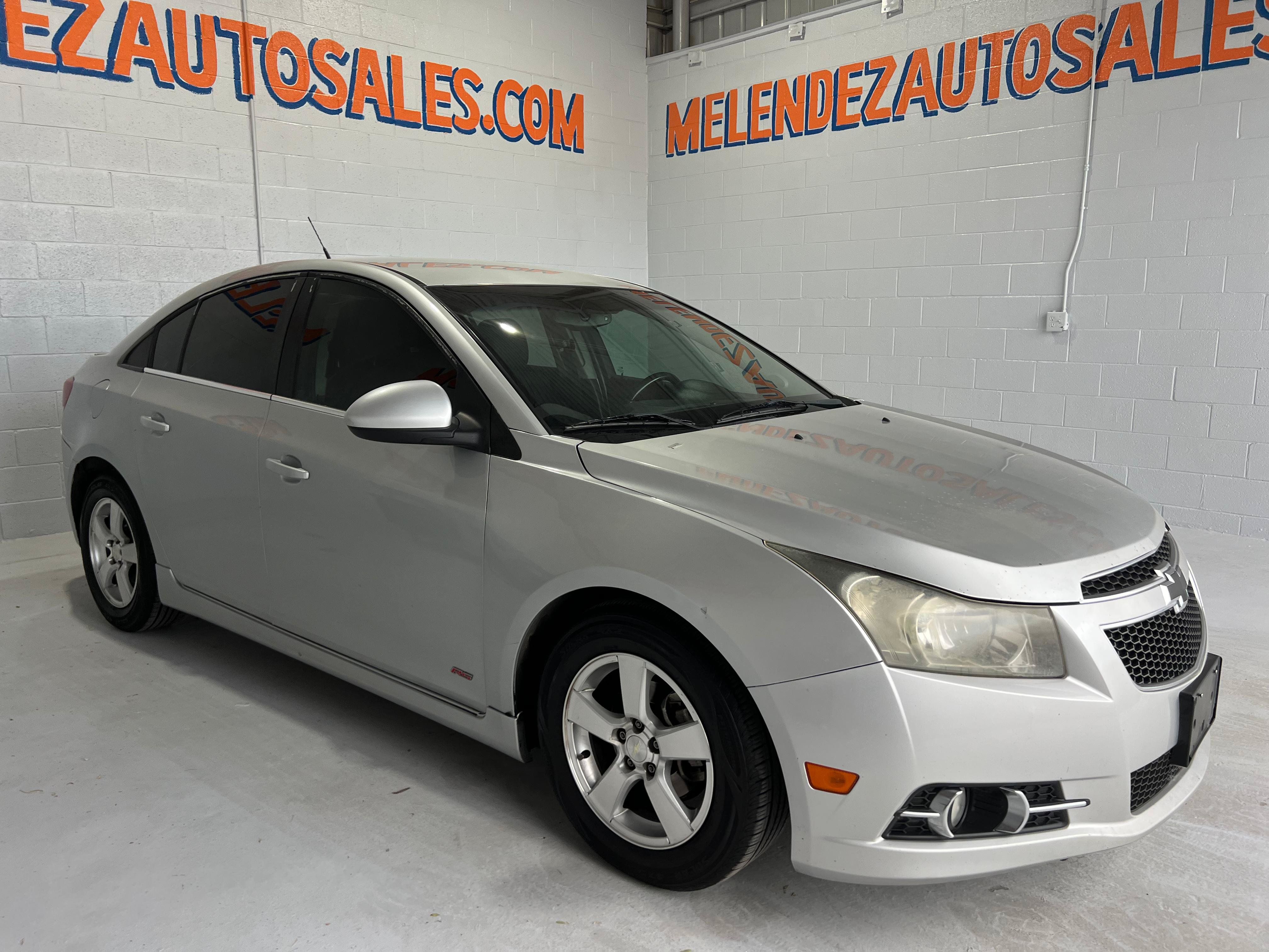 Used 2013 Chevrolet Cruze LT w/ RS Package FWD image 7