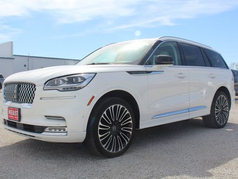 Used 2024 Lincoln Aviator Black Label w/ Dynamic Handling Package image 1