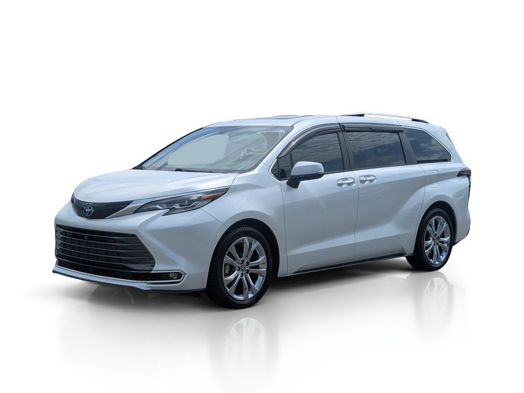 Used 2023 Toyota Sienna Platinum FWD image 1