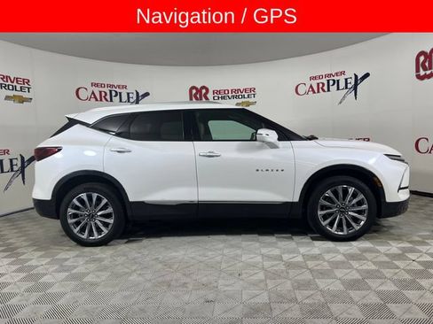 Used 2024 Chevrolet Blazer Premier w/ Driver Confidence II Package FWD image 10
