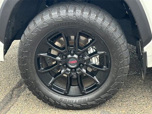 Used 2023 Toyota Tundra Limited image 45