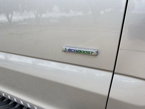 Used 2017 Ford F150 Lariat image 32