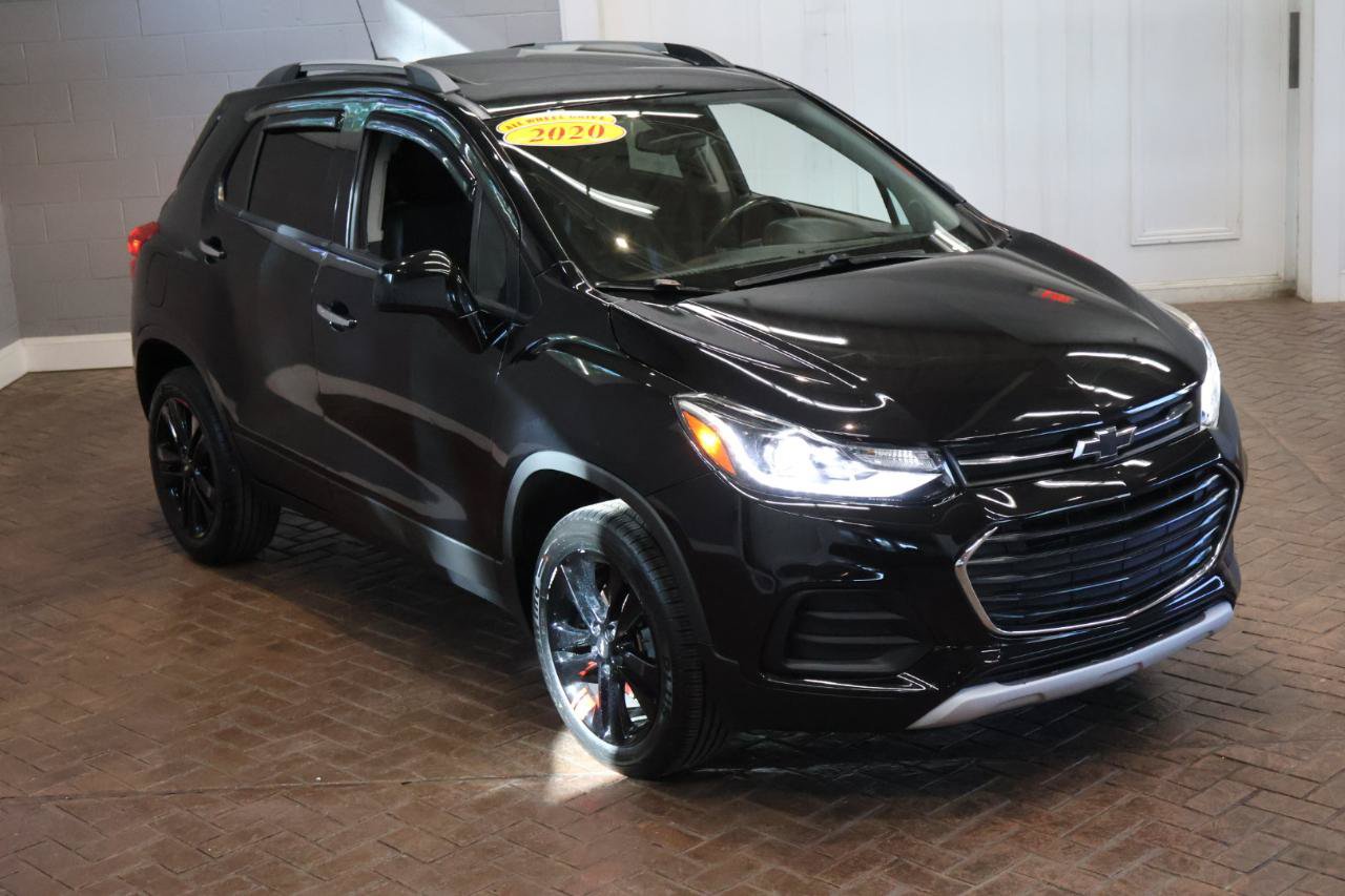 Used 2020 Chevrolet Trax LT w/ Sun & Sound Package AWD/4WD image 21