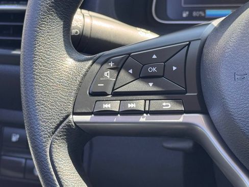 Certified 2023 Nissan Leaf S FWD image 15