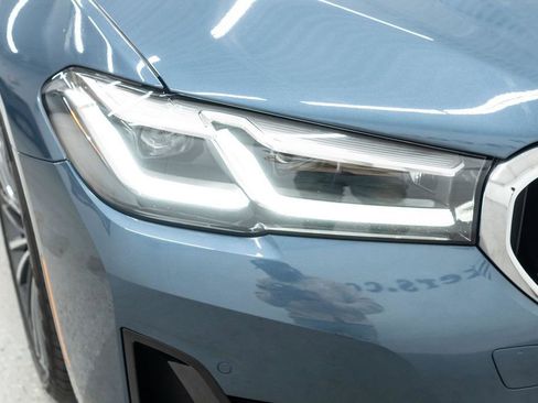 Used 2023 BMW 530e xDrive w/ Premium Package image 47