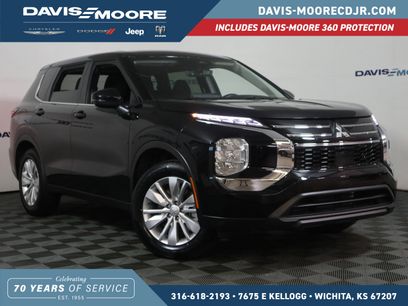 Used 2025 Mitsubishi Outlander ES