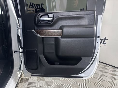 Used 2020 GMC Sierra 2500 Denali w/ Denali Ultimate Package image 27