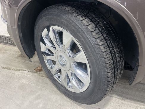 Used 2012 Buick Enclave Premium w/ Trailering Provision Package image 5