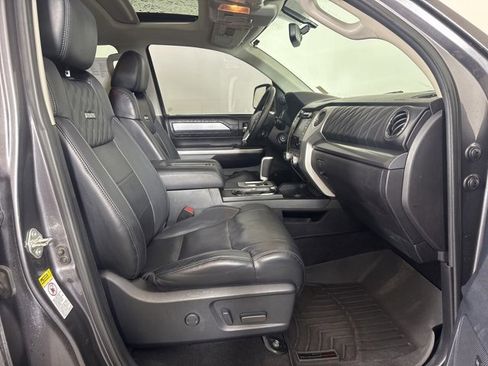 Used 2016 Toyota Tundra Platinum image 4
