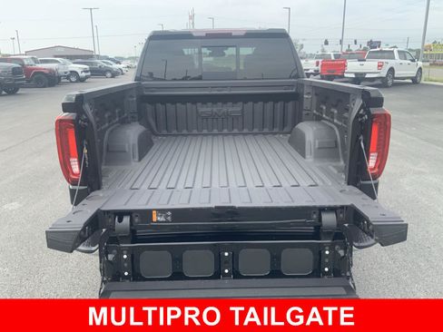 New 2026 GMC Sierra 1500 SLT w/ SLT Premium Plus Package AWD/4WD image 13