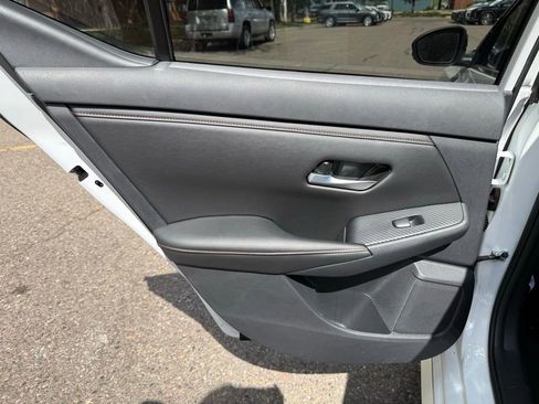 New 2025 Nissan Sentra SR w/ SR Premium Package image 18