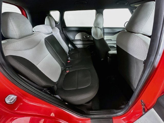 Used 2019 Kia Soul FWD image 8