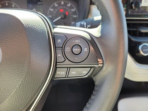 Certified 2024 Toyota Corolla SE FWD image 33
