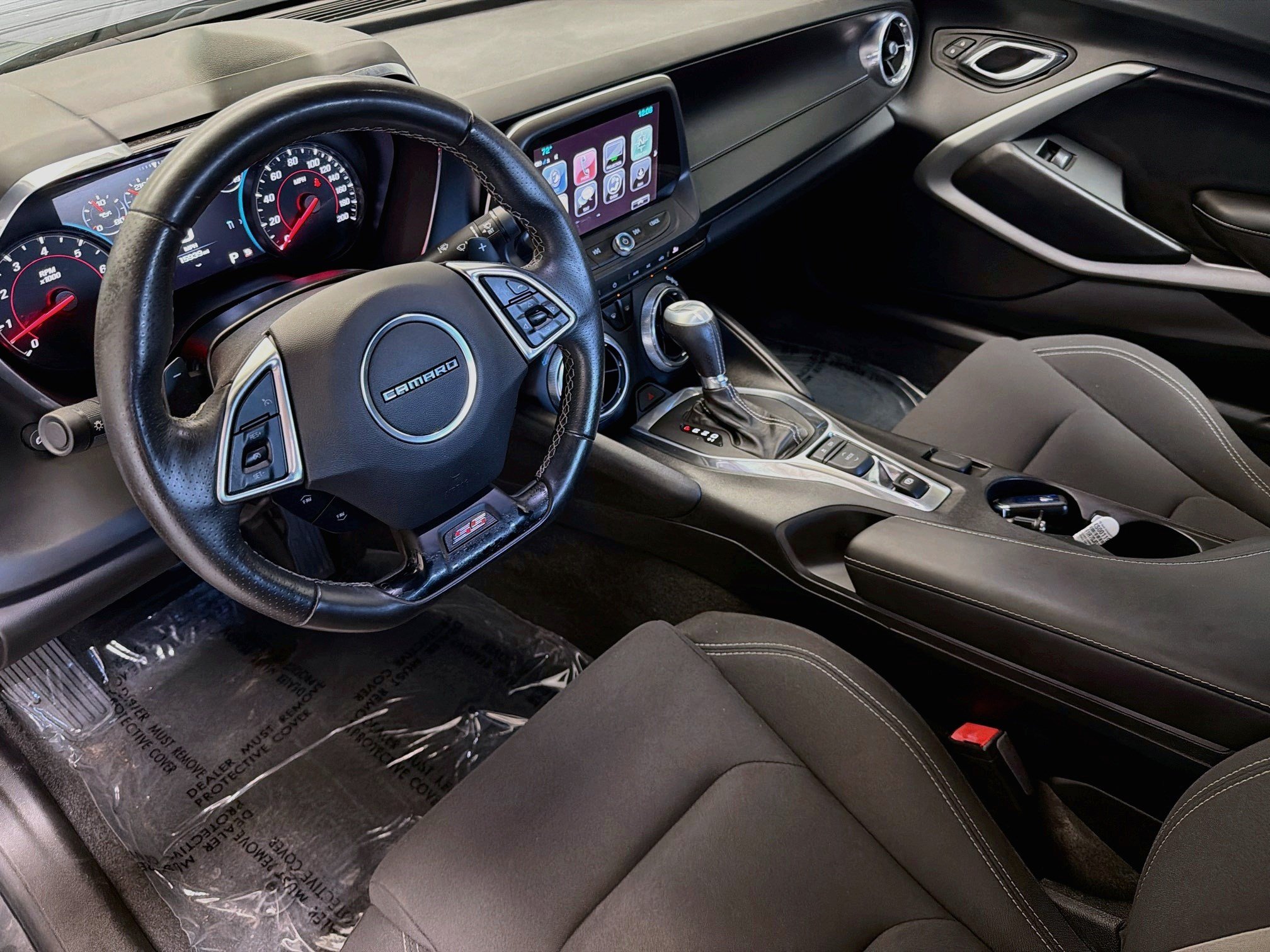 Used 2018 Chevrolet Camaro SS RWD image 15