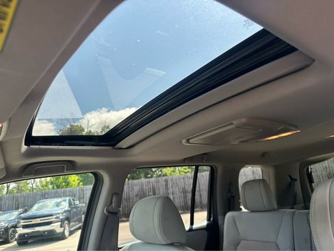 Used 2015 Honda Pilot SE image 11