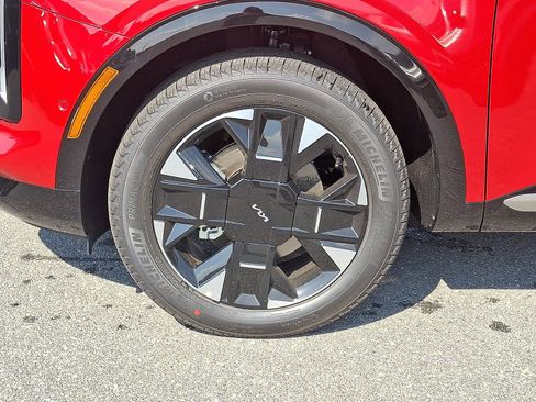 New 2026 Kia Sportage SX image 5