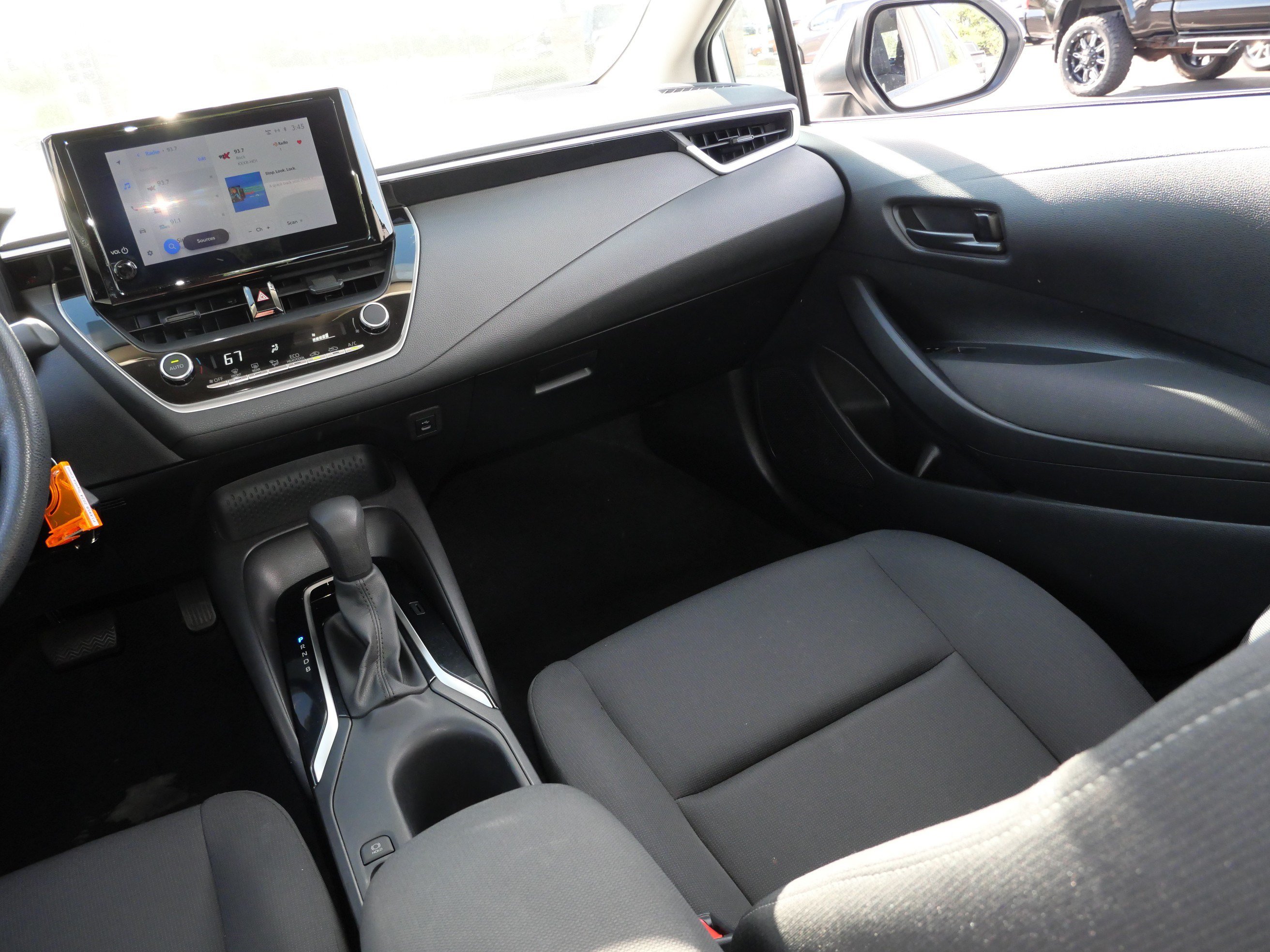 Certified 2024 Toyota Corolla LE FWD image 11