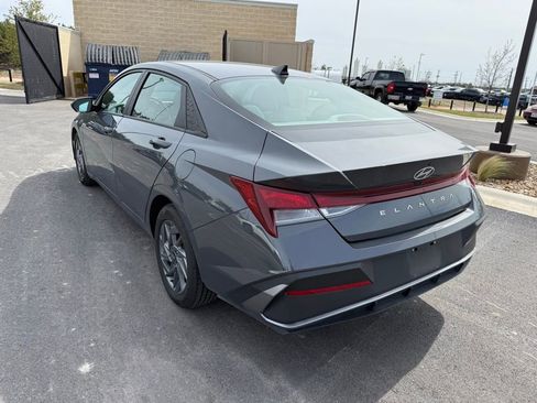 Certified 2024 Hyundai Elantra SEL image 6
