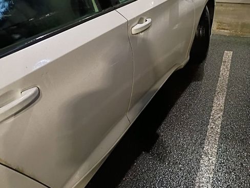 Used 2019 Honda Accord Sport image 10