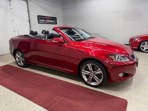 Used 2012 Lexus IS 350C w/ Luxury Pkg image 10