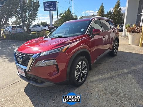 Used 2021 Nissan Rogue SV w/ Premium Package image 5