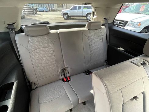 Used 2011 GMC Acadia SLE AWD/4WD image 40