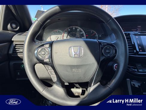 Used 2017 Honda Accord EX-L image 9